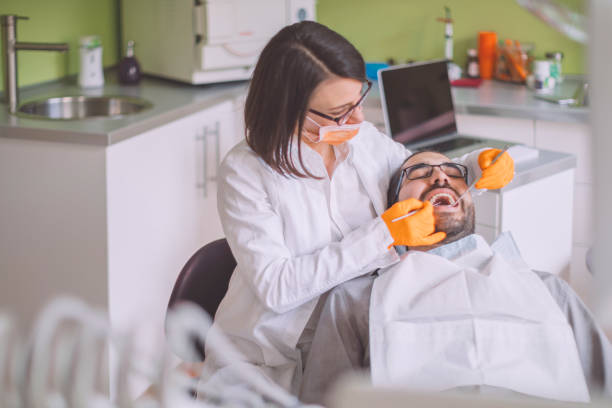 Best Emergency Denture Repair in Green Oaks, IL