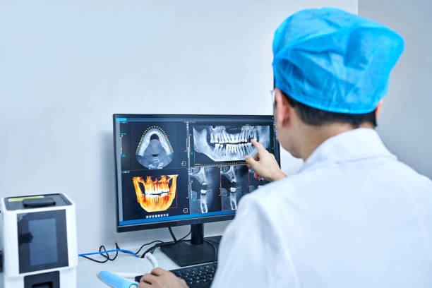 Best Emergency Tooth Extraction in Green Oaks, IL