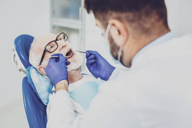 Best Cosmetic Emergency Dentistry in Green Oaks, IL